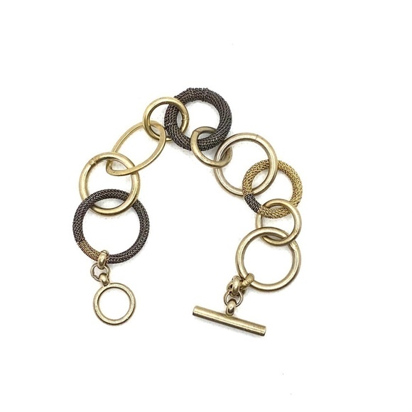 Kenneth Cole Bracelet Textured Circles 7” - Picture 2 of 7